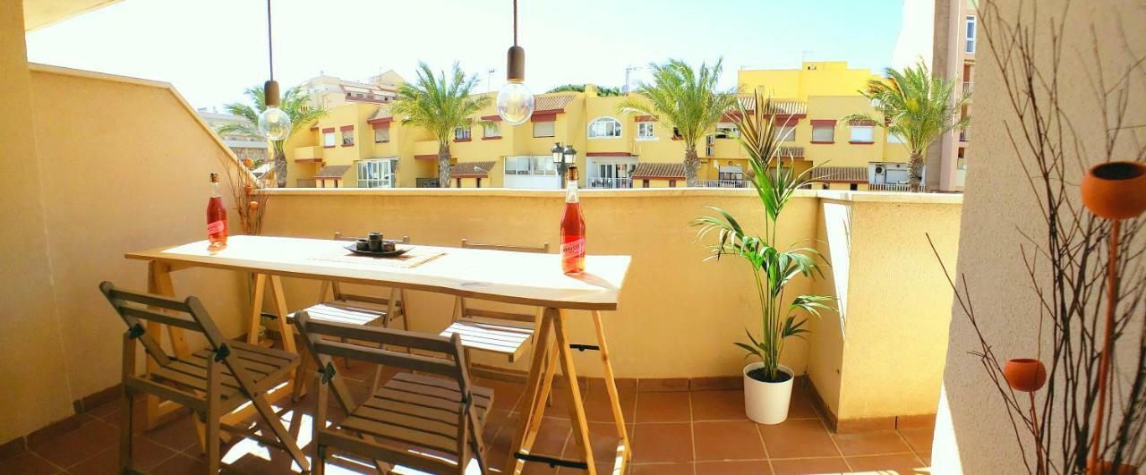 Roquetas Beach House Apartamento Fresco Con Piscina Roquetas de Mar Esterno foto